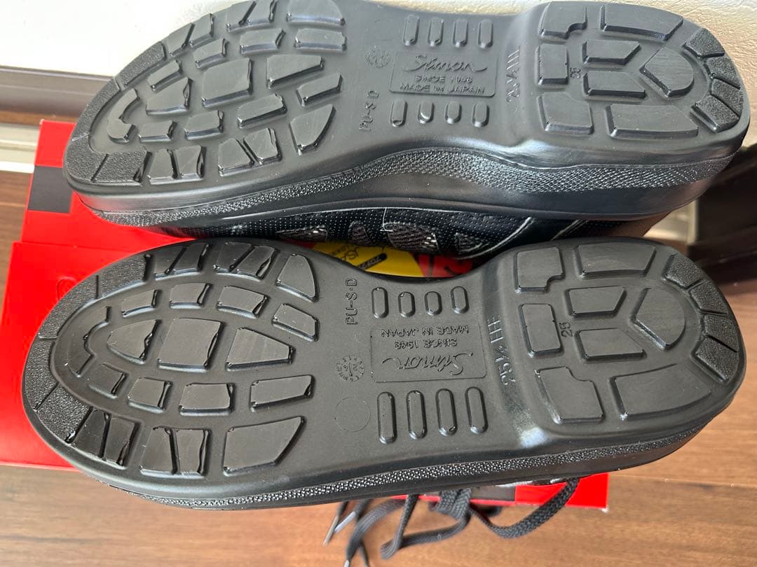 シモン　安全靴　8911 ブラック　25.5㌢