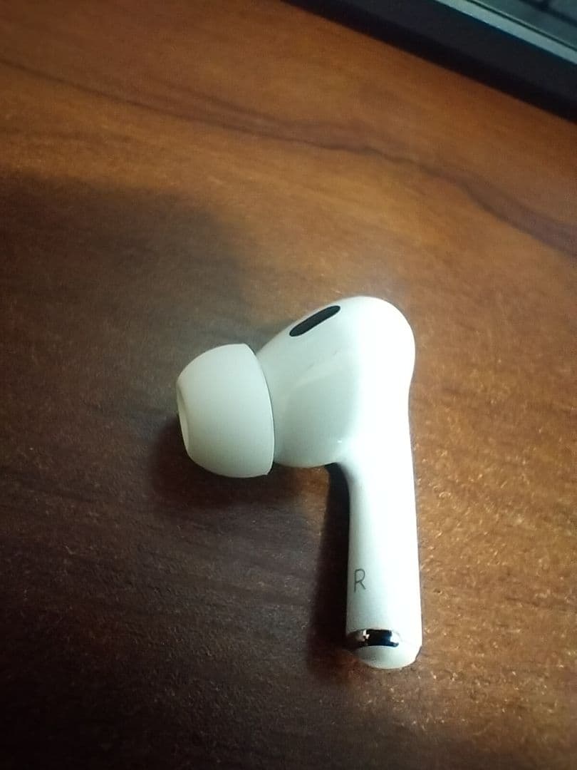 AirPods Pro ホワイト 右耳用1