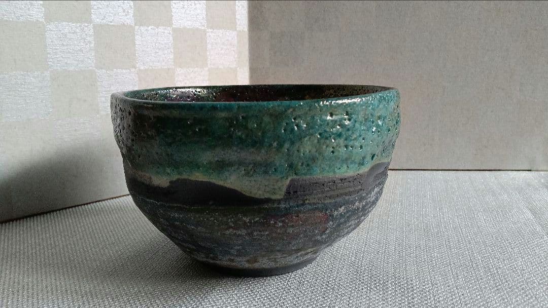 新品　抹茶椀　何とも不思議な色合い