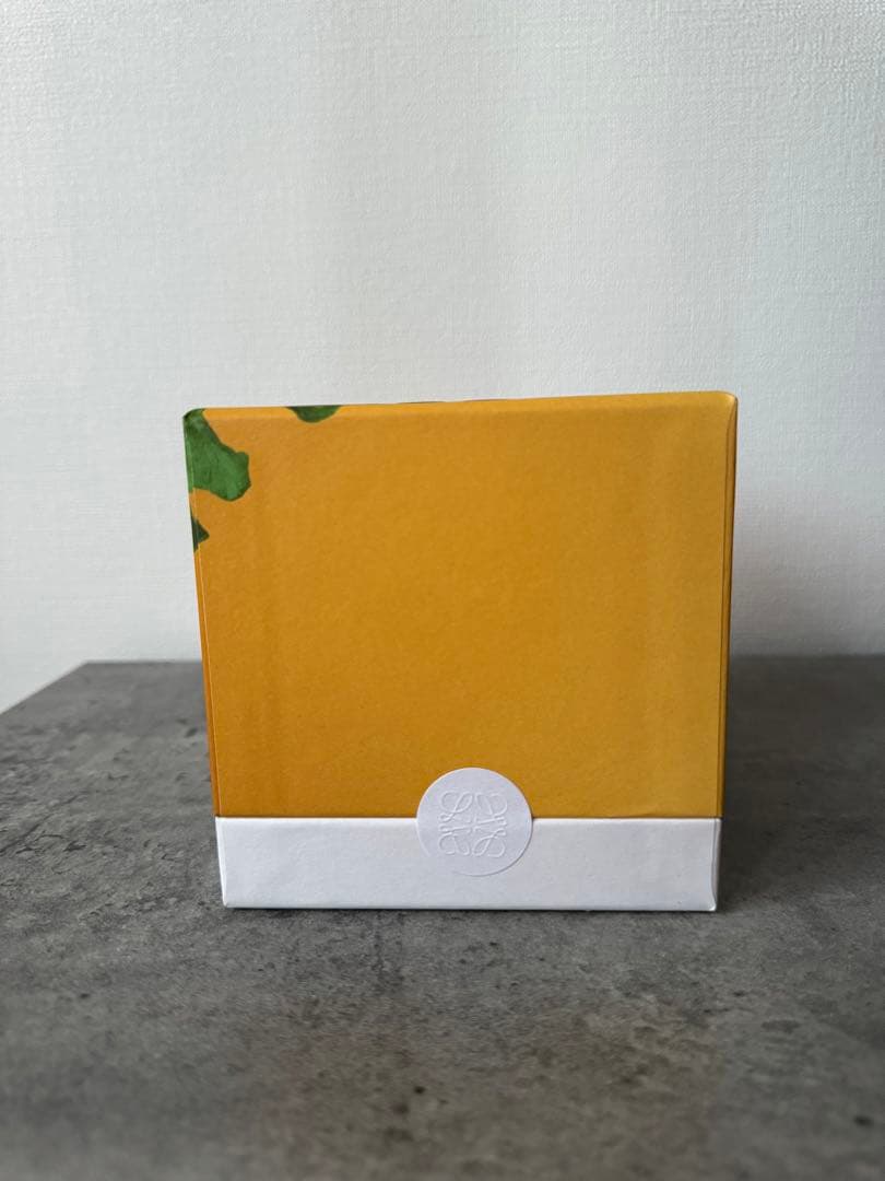 【新品未開封品】LOEWE アロマキャンドル WASABI スモール