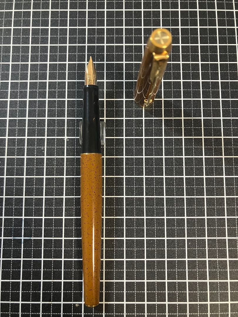 激レア　Parker　35　パーカー　イエローラッカー　M