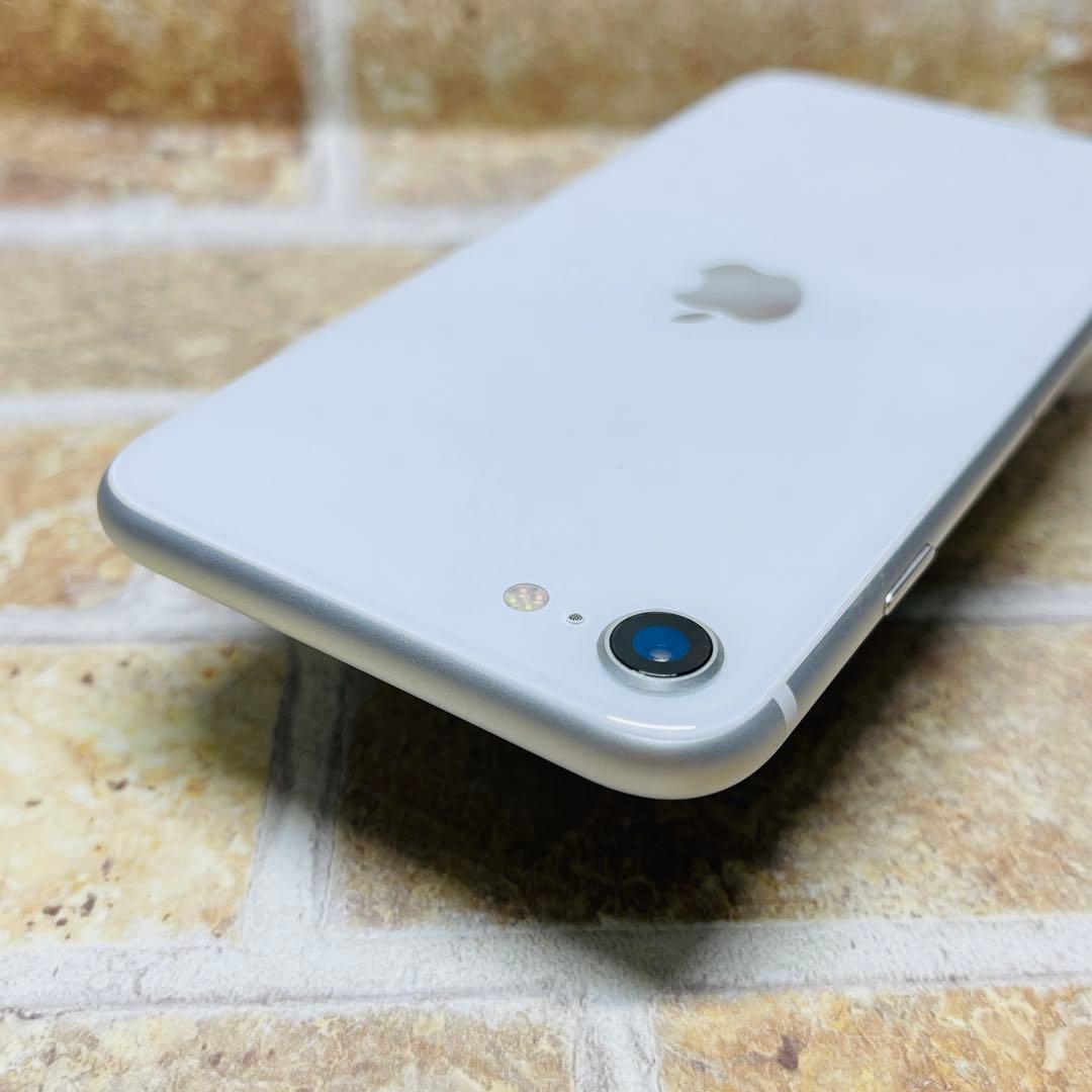 SIMフリー iPhoneSE2 64GB ホワイト 電池良好