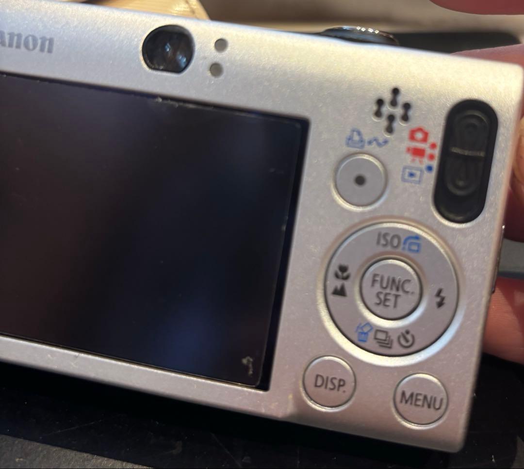 キャノン デジカメ Canon IXY2015