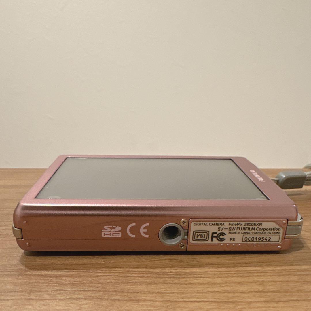 【箱付き】Fujifilm FinePix Z800EXRピンク 本体