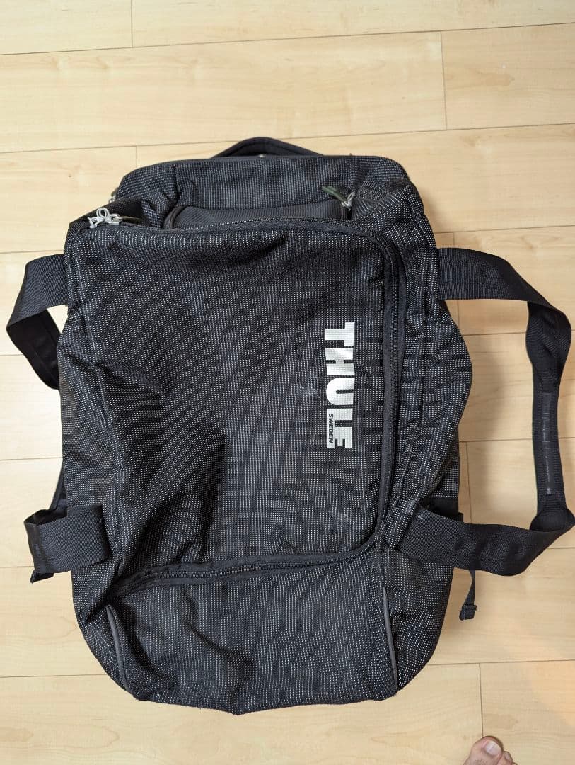 ハマジ様 スーリー THULE CROSSOVER ROLLING CARRY