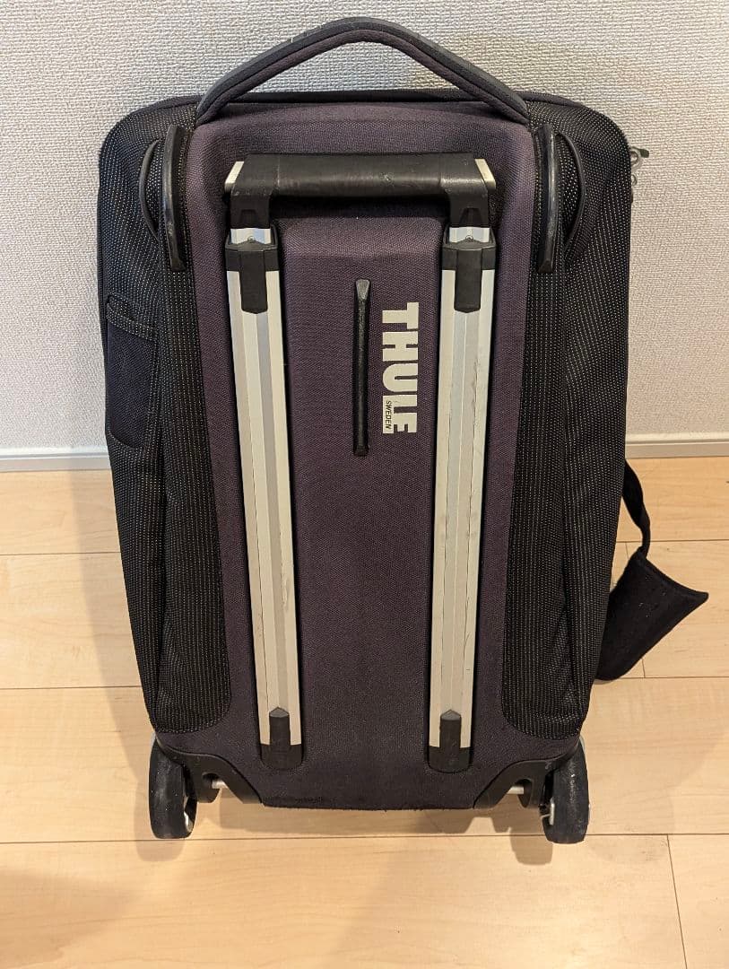 ハマジ様 スーリー THULE CROSSOVER ROLLING CARRY
