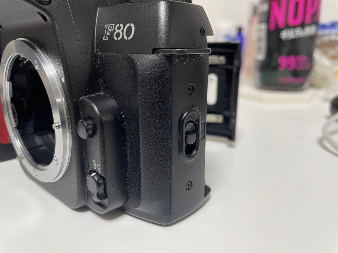 Nikon F80s ボディのみ 動作確認済み　フィルム一眼レフカメラ