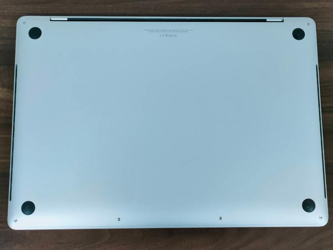 Z*m様 350回 MacBook Pro 2019 16型 Corei7 51