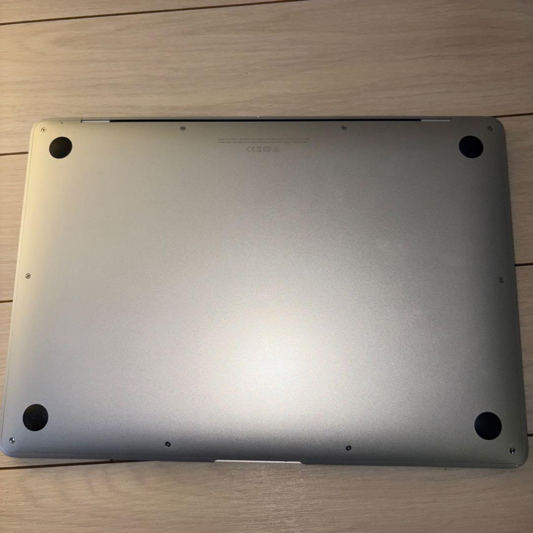 MacBook本体 Apple MacBook Air M1 2020 8GB 256GB 13.3