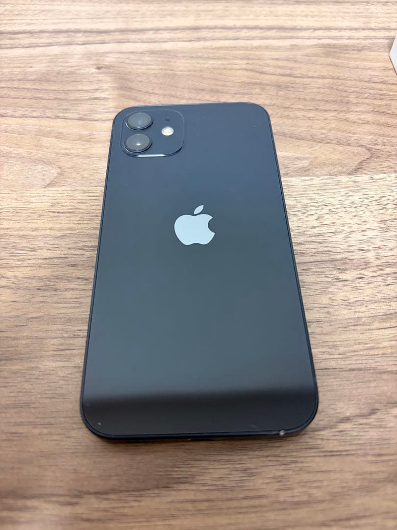 iPhone 12 ブラック 本体 付属品箱付き SIMフリー