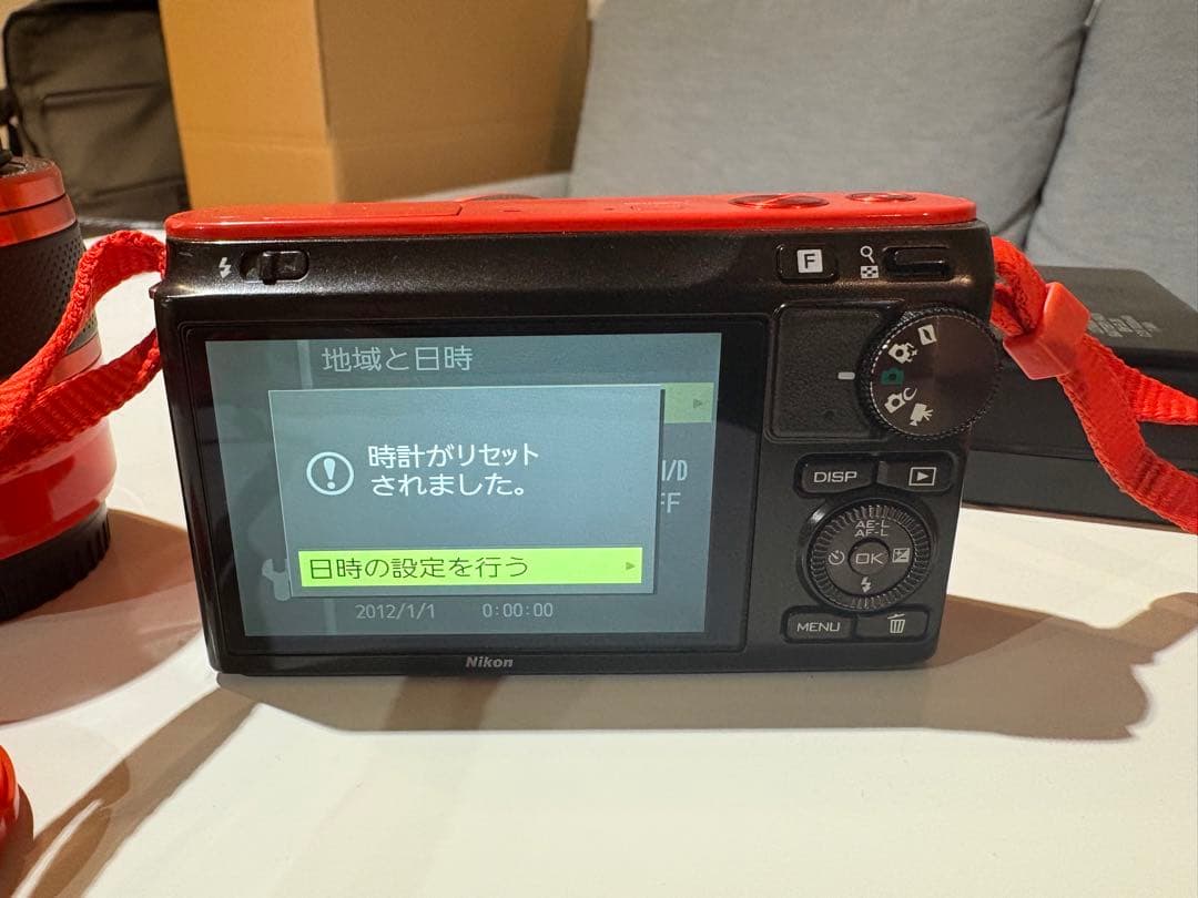 【ジャンク】希少カラー　Nikon 1 J2 オレンジ　カメラ　レンズセット