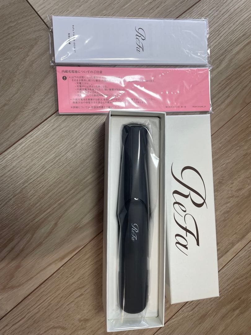 【未使用/保証書付き】リファフィンガーアイロン ST ReFa ブラック 黒