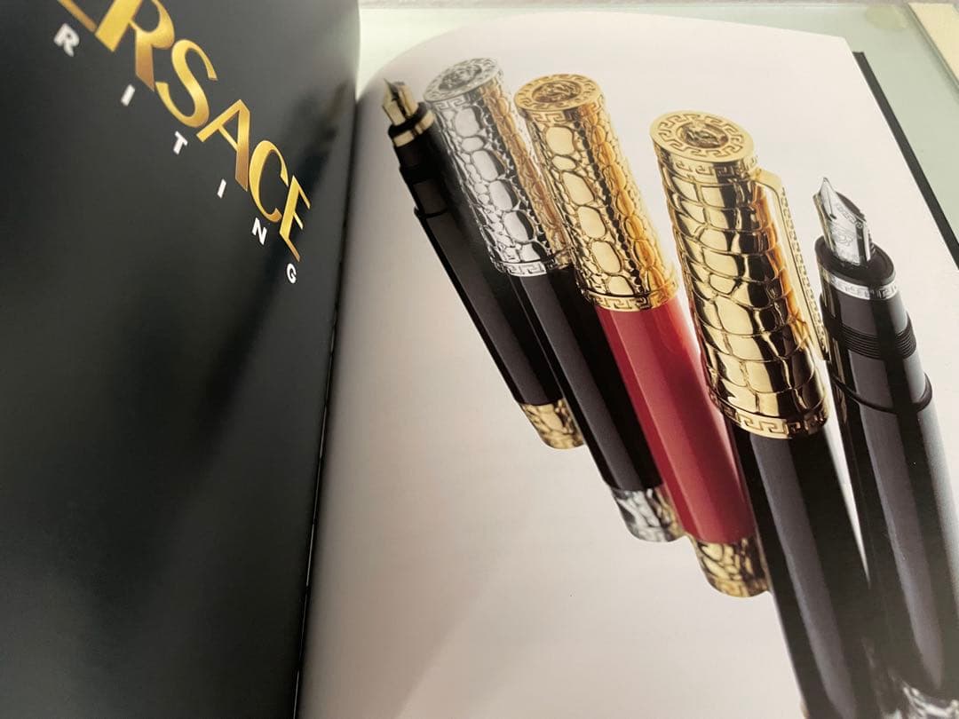 GIANNI VERSACE ボールペン 写真集 プリンス エルトンジョン 掲載