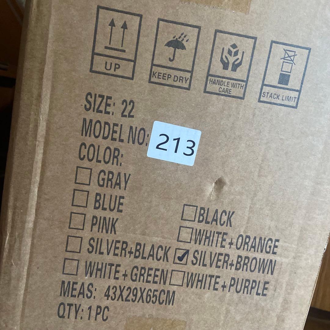 専用　新品シルバー Mサイズ 4-6泊 50L キャリーケース