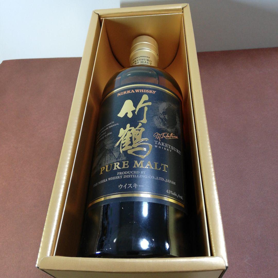 ニッカウヰスキー 竹鶴 ピュアモルト 700ml　　外箱付き