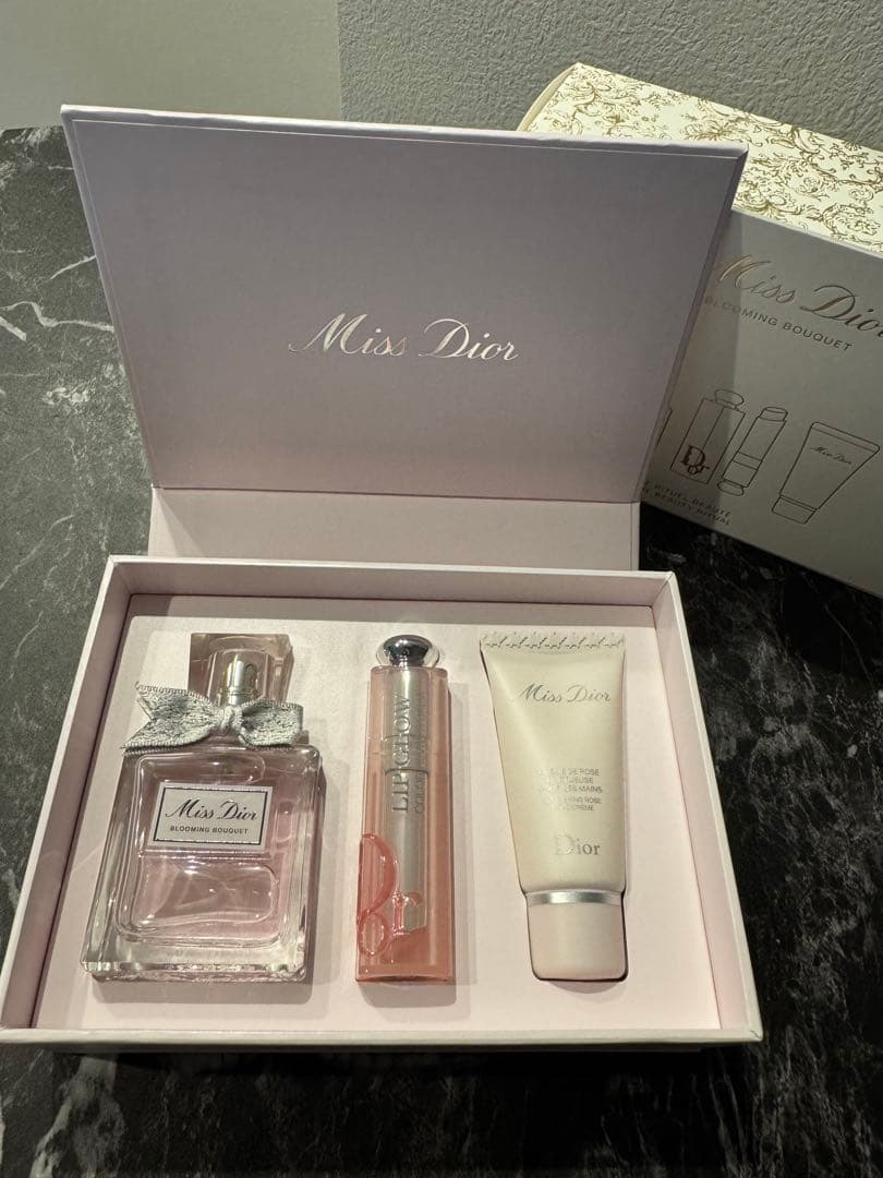【限定品】Miss Dior コフレセット