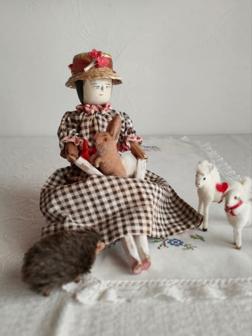* antique doll ୨୧ .·*° .·*° アンティーク ペグドール