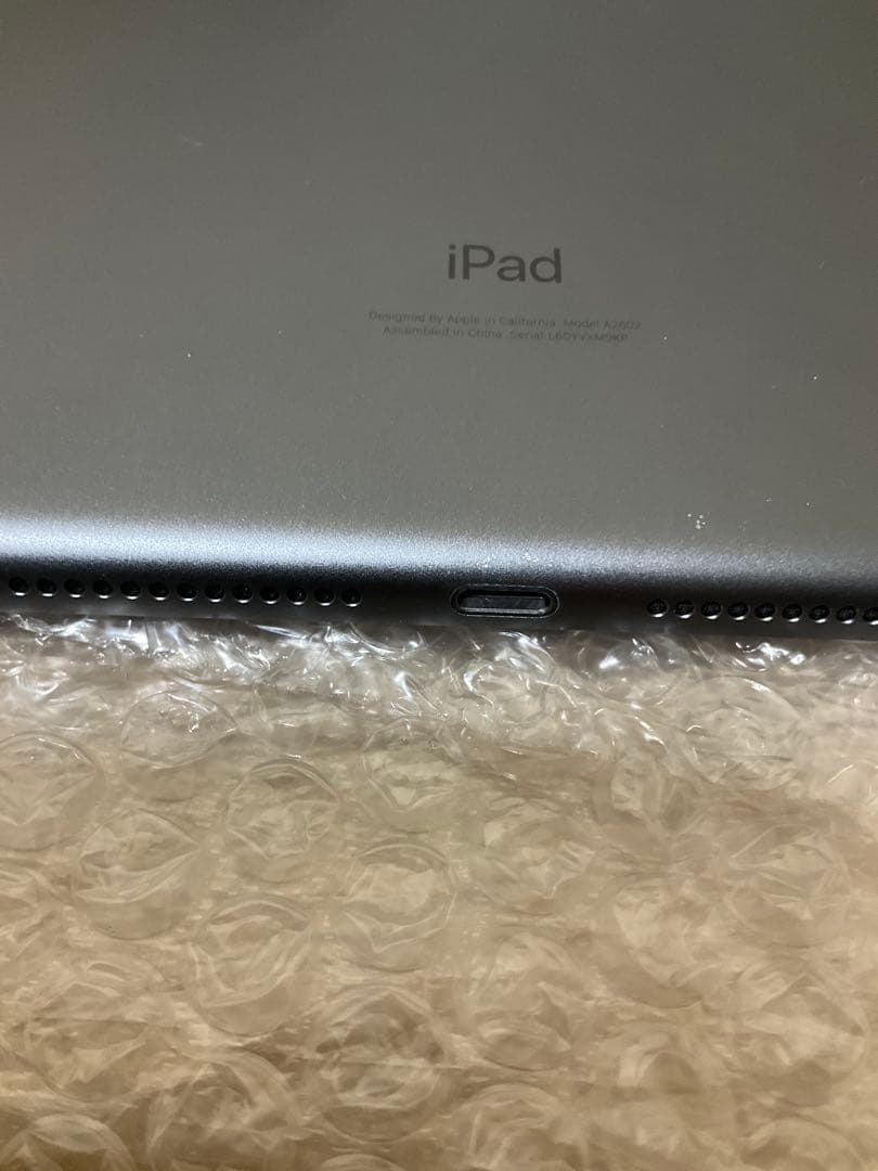 iPad 第9世代 64GB ケース付き バッテリー容量85% 動作良好