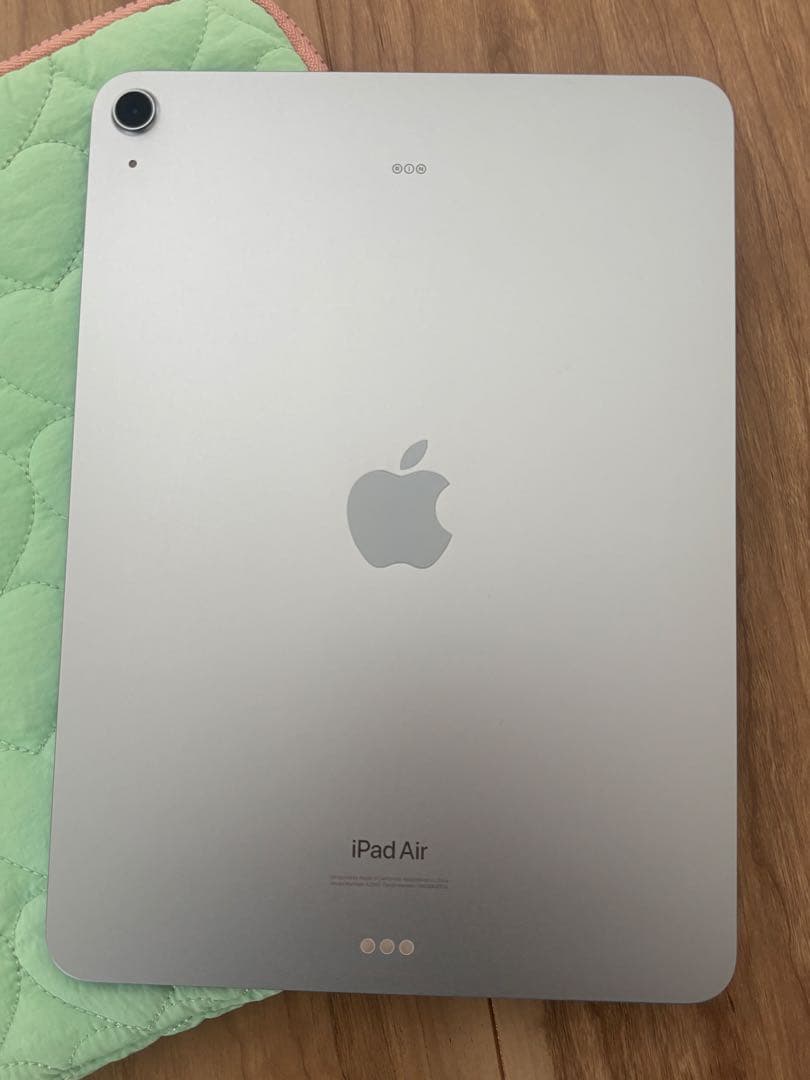 Apple iPad Air 11インチ (M2)ブルー ケース付き