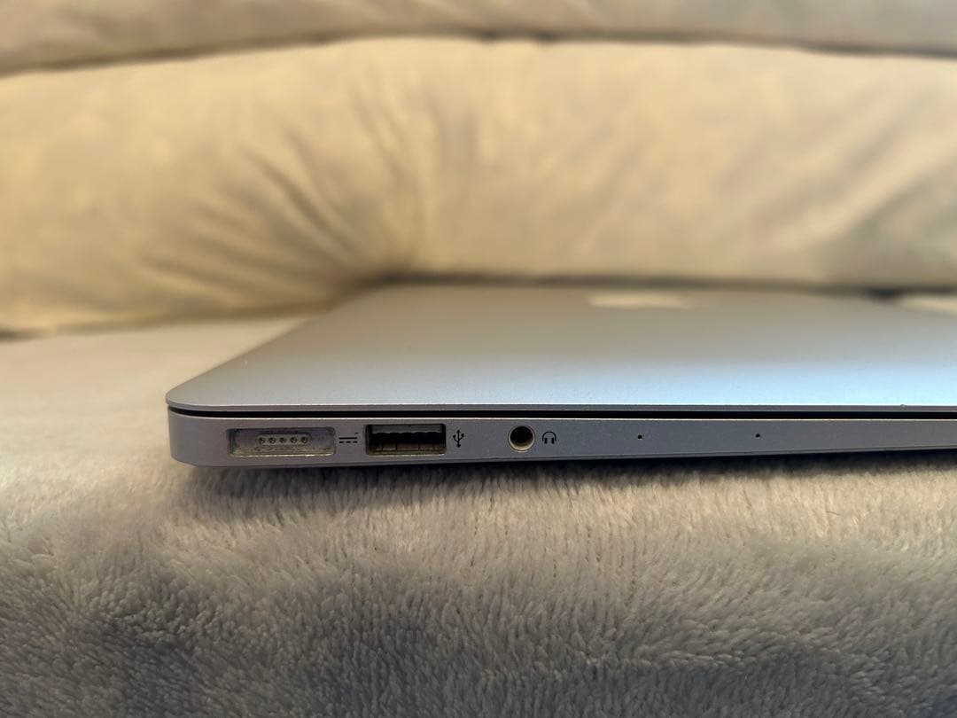【ジャンク】MacBook Air A1466(13-inch,2017)