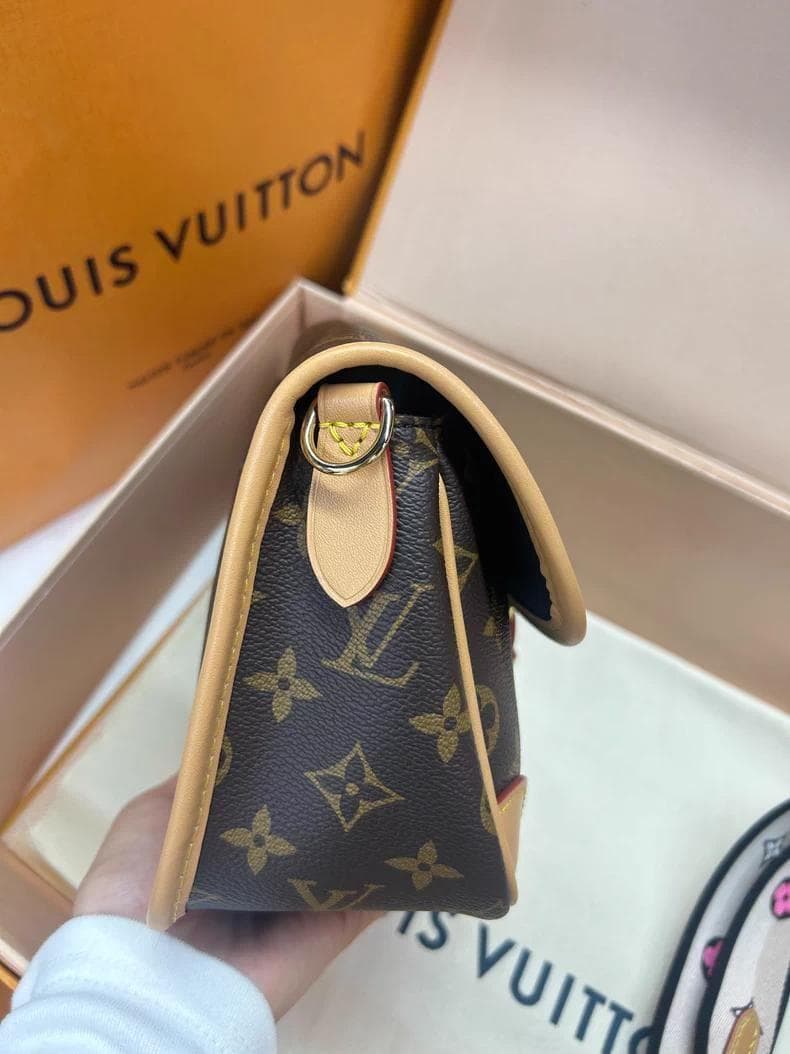Louis~ Vuitton モノグラム ショルダーバッグ