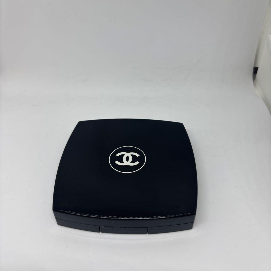 CHANEL ジュードゥルミエールアイシャドウハイライター限定色