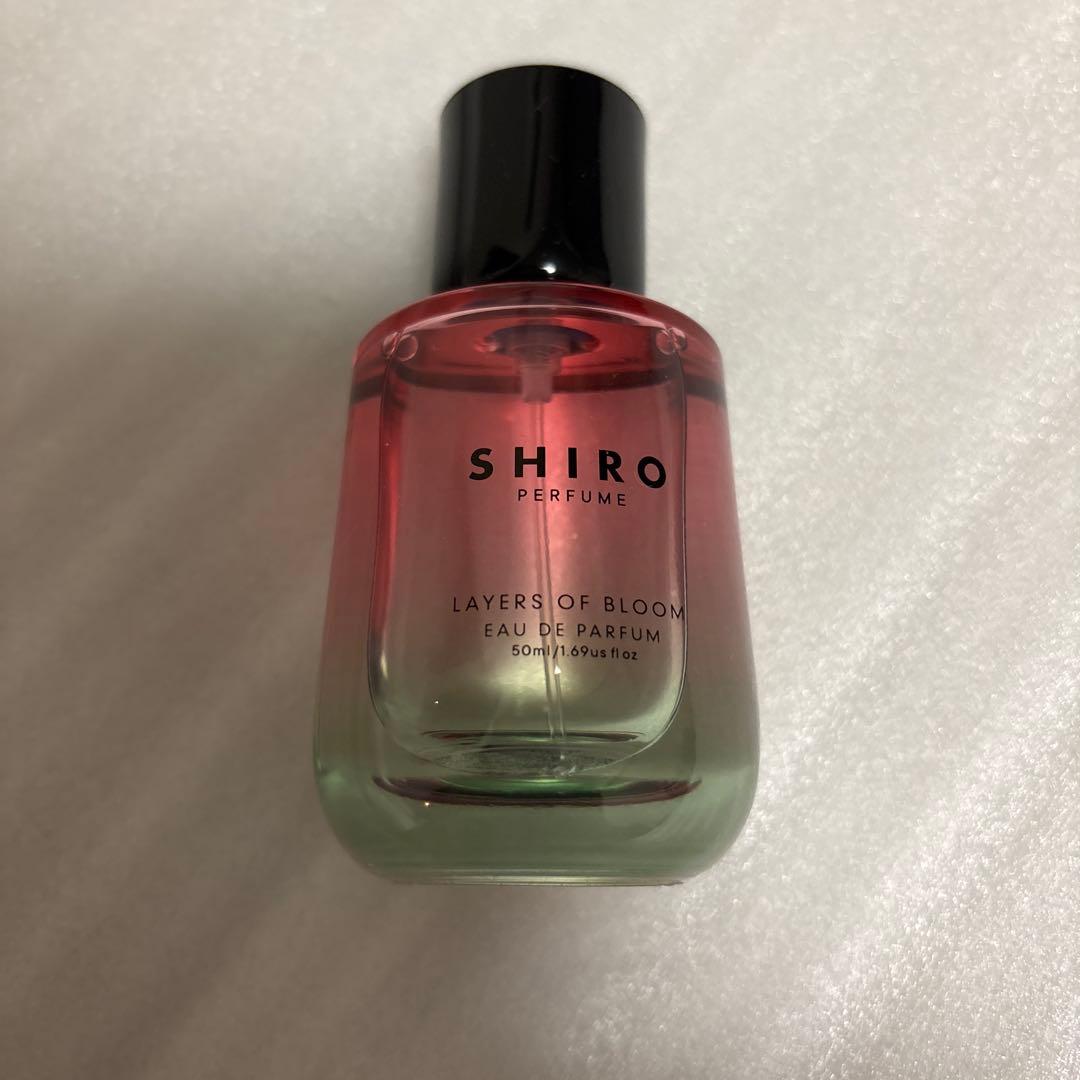 (ほぼ新品) SHIRO LAYERS OF BLOOM