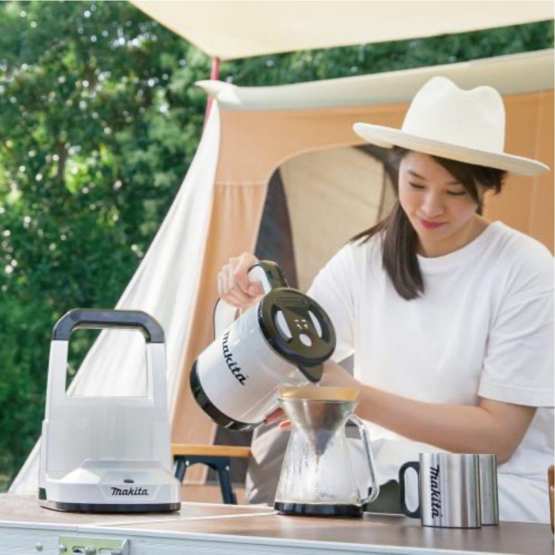 マキタ　Makita 電気ケトル 青 白