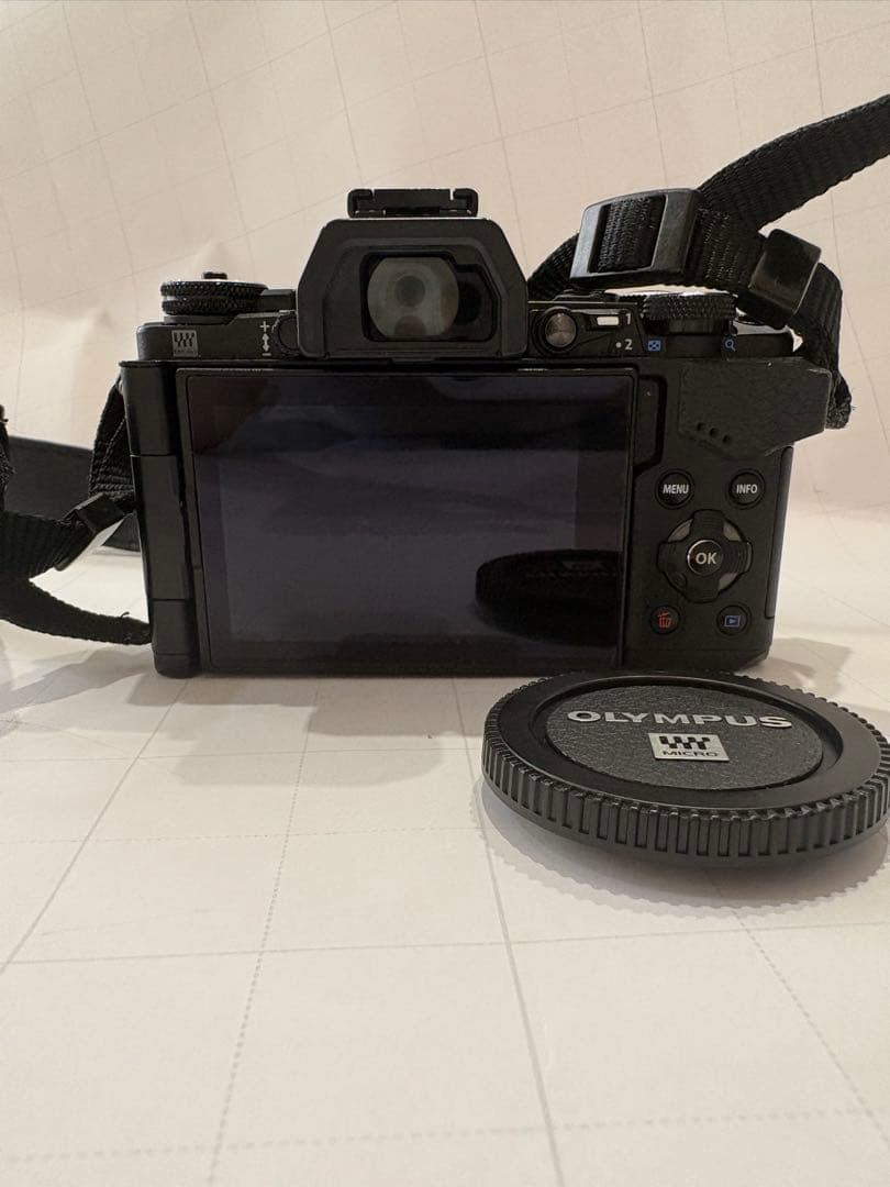 OLYMPUS デジタルカメラ　E-MS Mark Ⅱ & 三脚セット