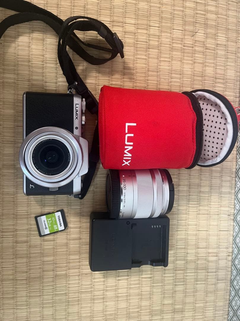 Panasonic LUMIX DMC-GF7 ミラーレス一眼