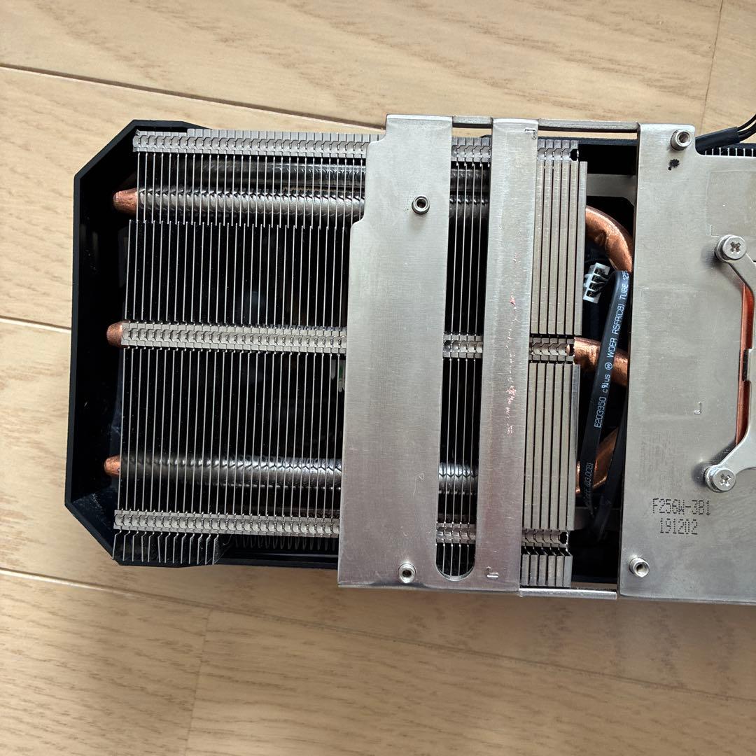 palit RTX 2080 super ヒートシンク　ファン　LED