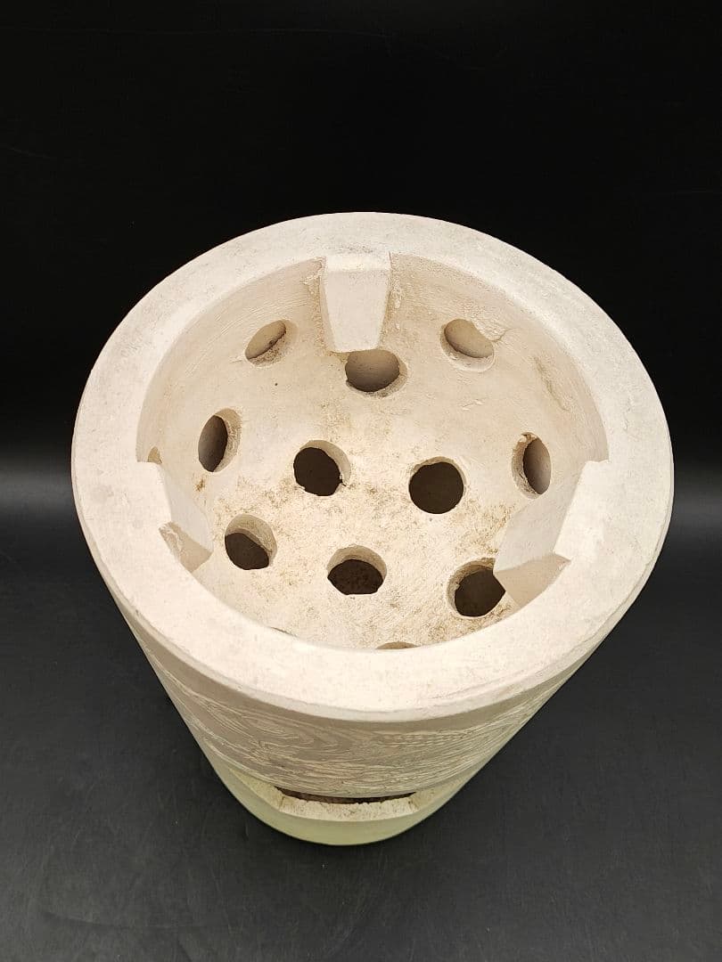 龍紋　白泥　涼炉　保富良/ボウフラ/ボーフラ　在銘　春峰　煎茶道具/茶道具