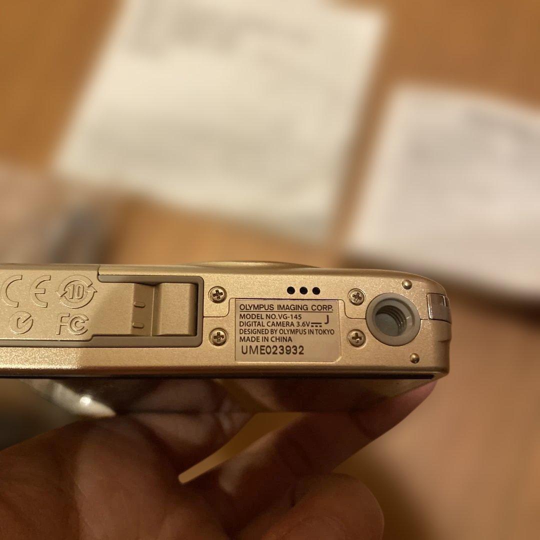OLYMPUS デジタルカメラ VG-145 ゴールド