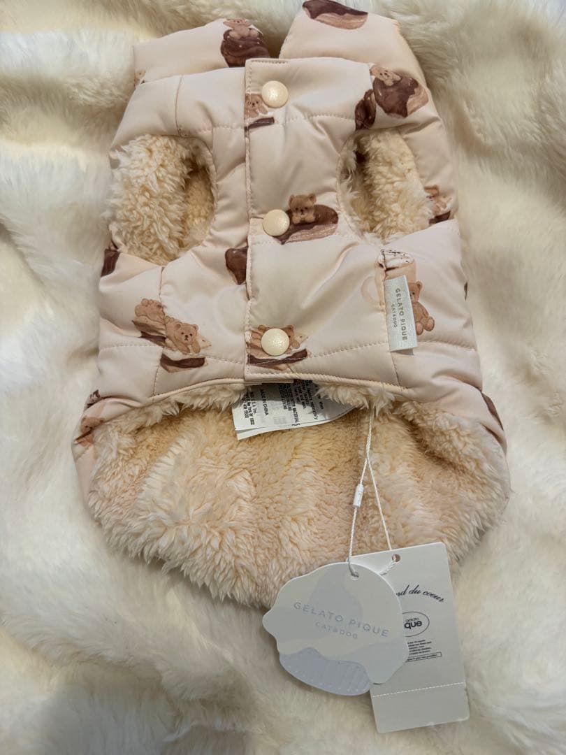 【新品】ジェラートピケ 【CAT&DOG】中綿ベストSサイズ