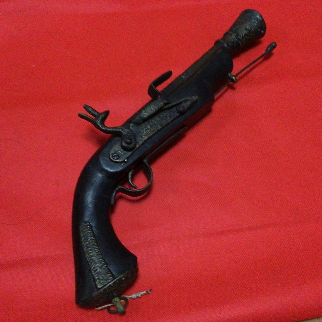 アンティーク　火縄銃レプリカ　オランダ東インド会社ロゴ入り　金属・木製