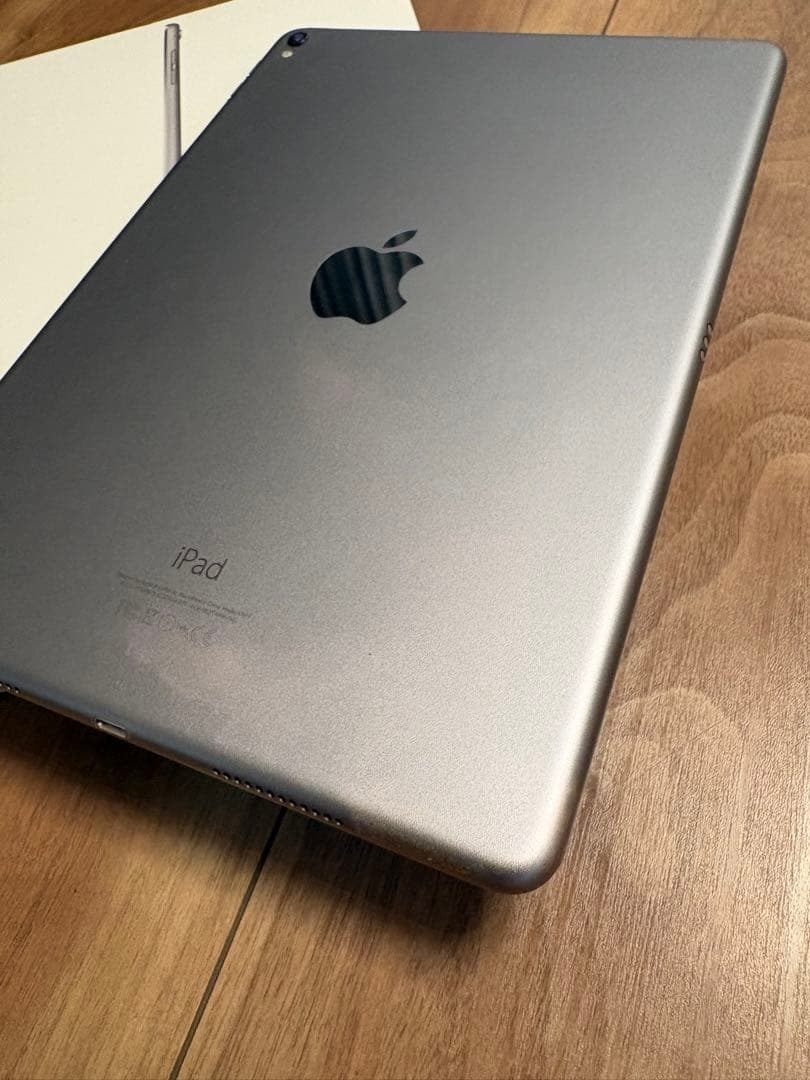 iPad Pro 9.7インチ Wi-Fiモデル 128GB スペースグレー