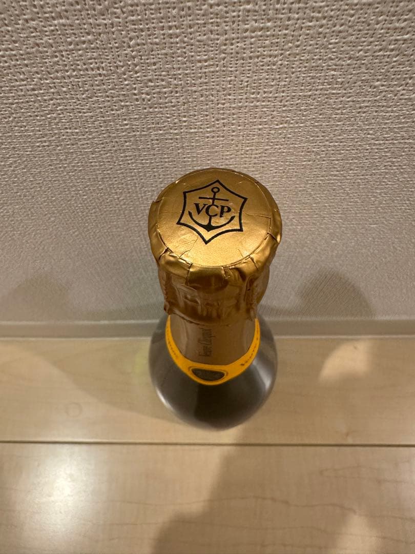 Veuve Clicquot ブリュット シャンパン 750ml