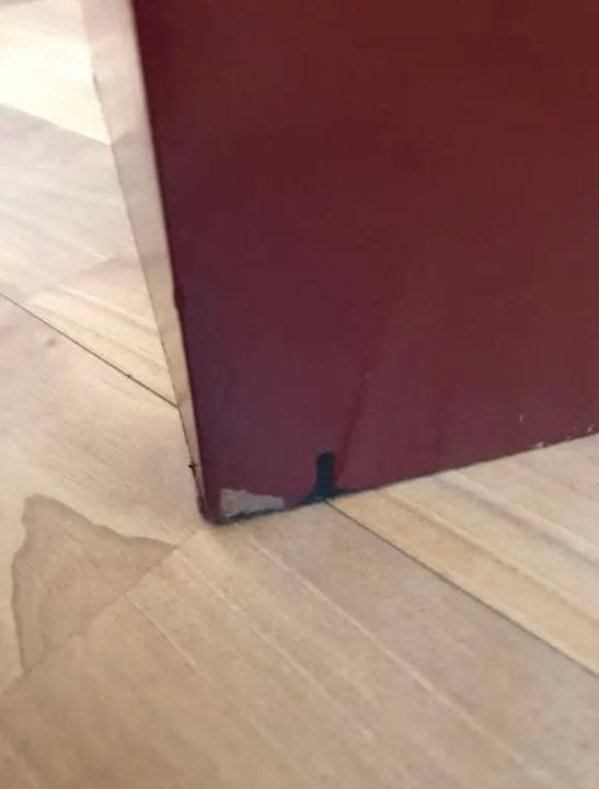 アンティーク調スリムラック 高さ61.5cm FEDERAL BANK 扉付き棚