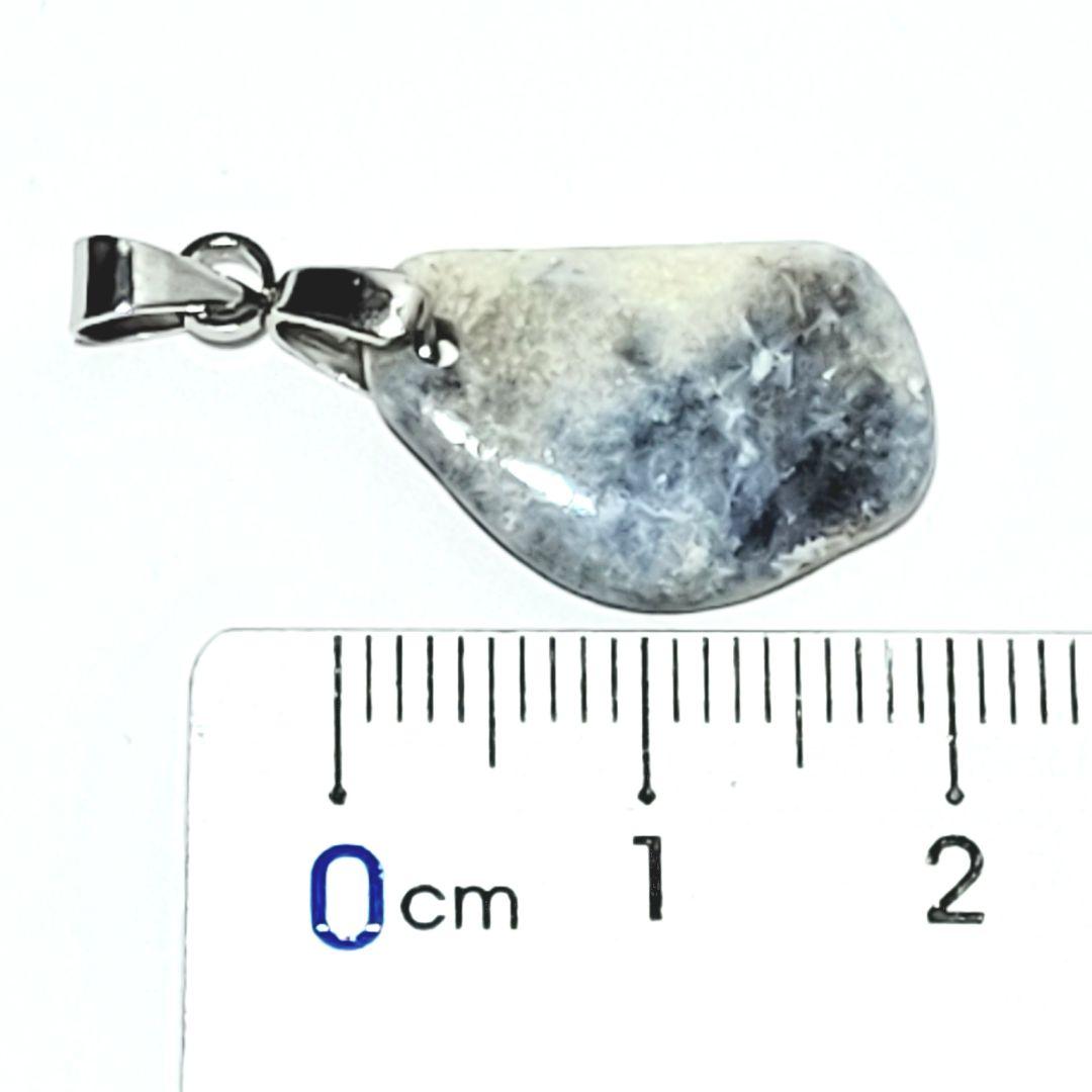 コン沢原石ペンダントトップ:糸魚川翡翠金具(ステンレス)付き　PT0094