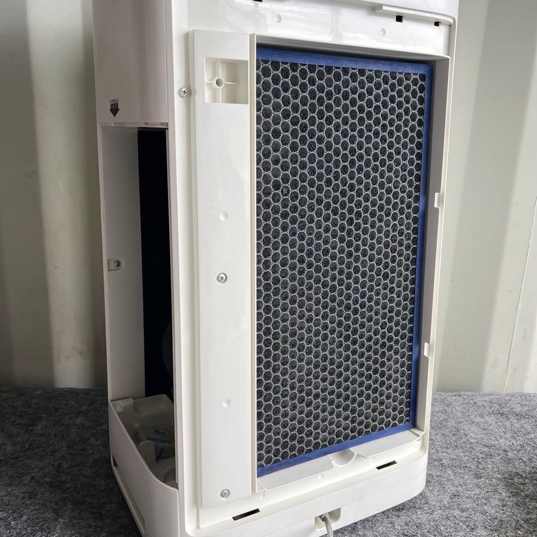 D76激安早い者勝ち✨　シャープ 加湿空気清浄機 KI-HS70 新生活応援✨