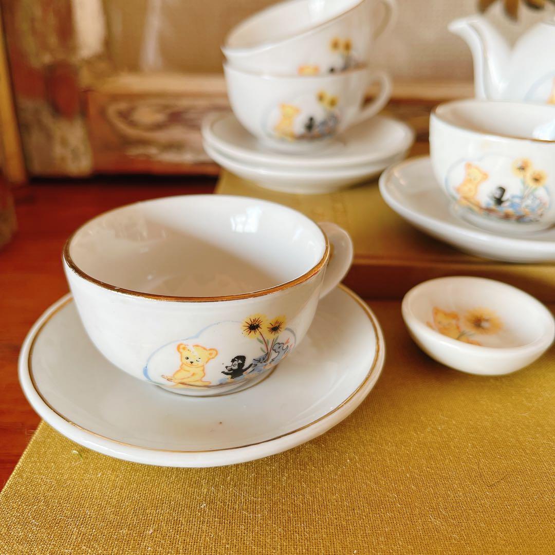 クマが可愛いディネットのTEA SET