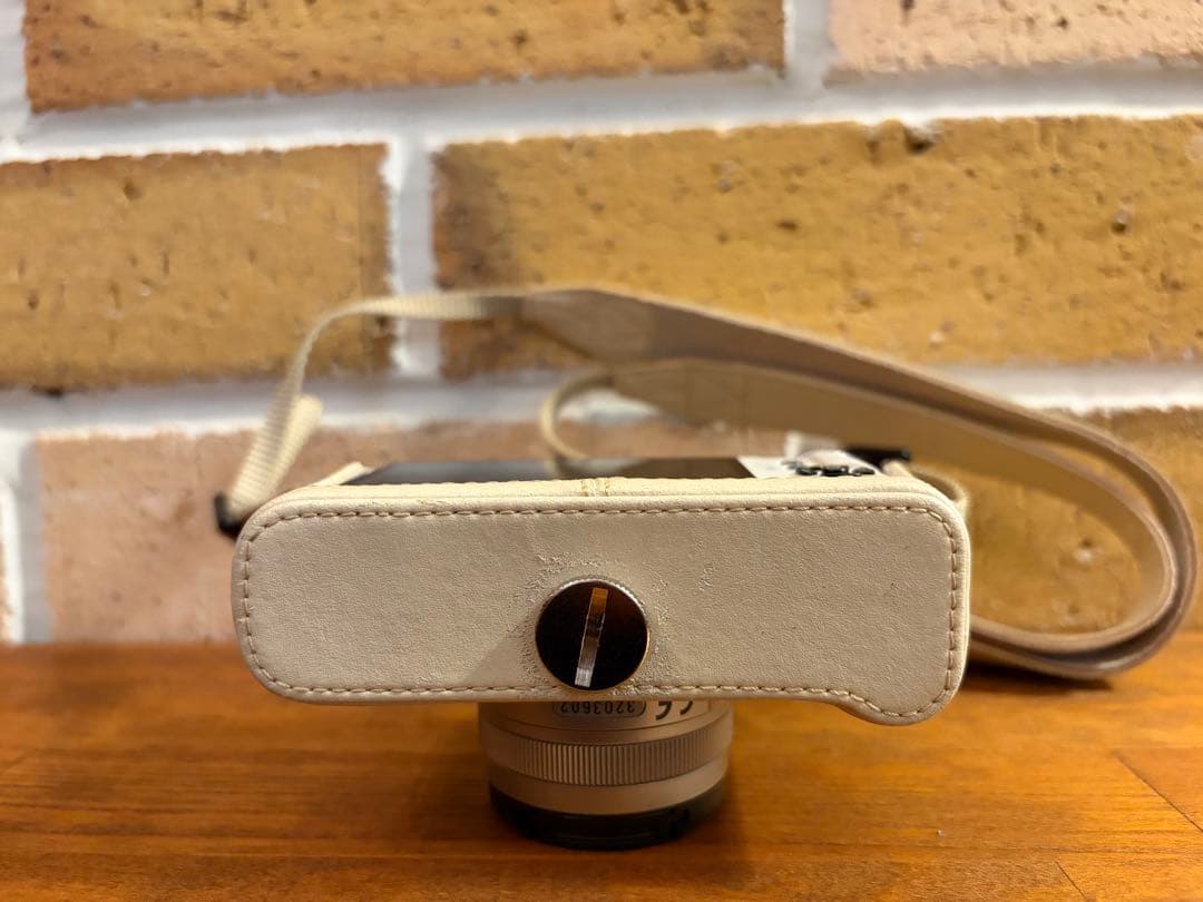 【美品】PENTAX Q ホワイト レンズキット　専用ケース付き