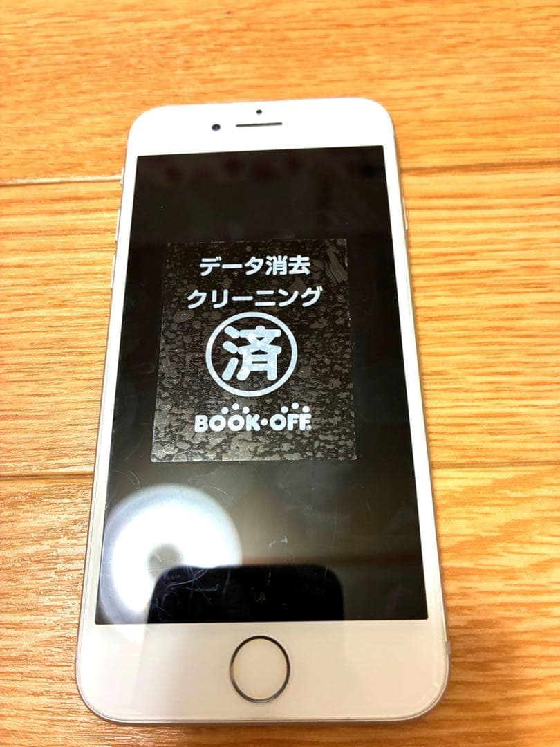 iPhone8 64GB シルバー　docomo バッテリー交換済100%