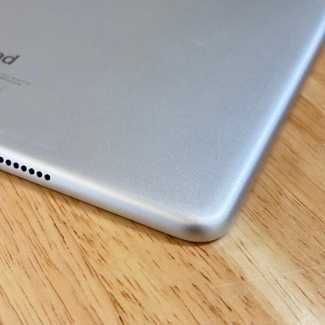 iPad本体 iPad Air2 64GB SoftBank Wi-Fi +Cellular
