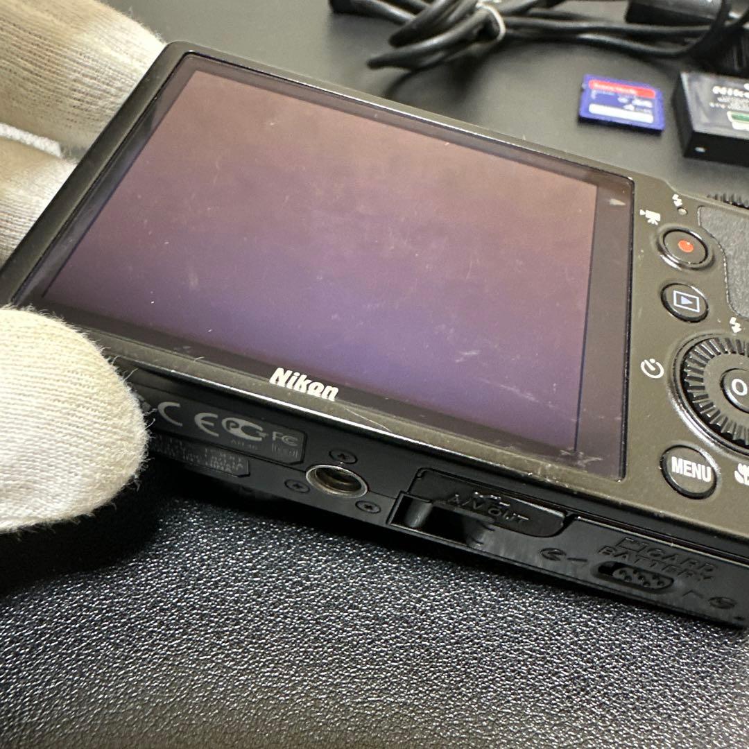 ニコンNikon COOLPIX P300 動作確認済【概ね美品】