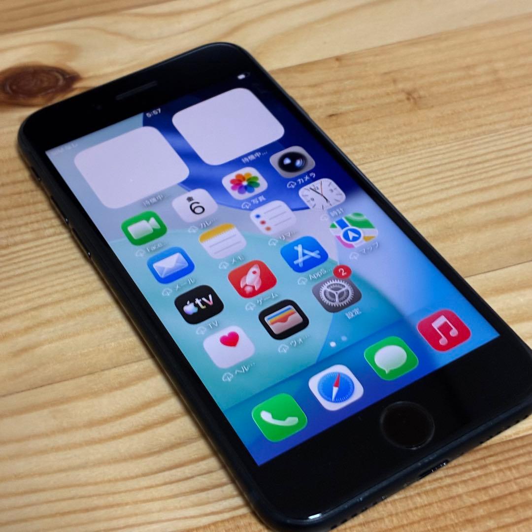 17700a iPhone SE 第三世代　SIMフリー　バッテリー新品