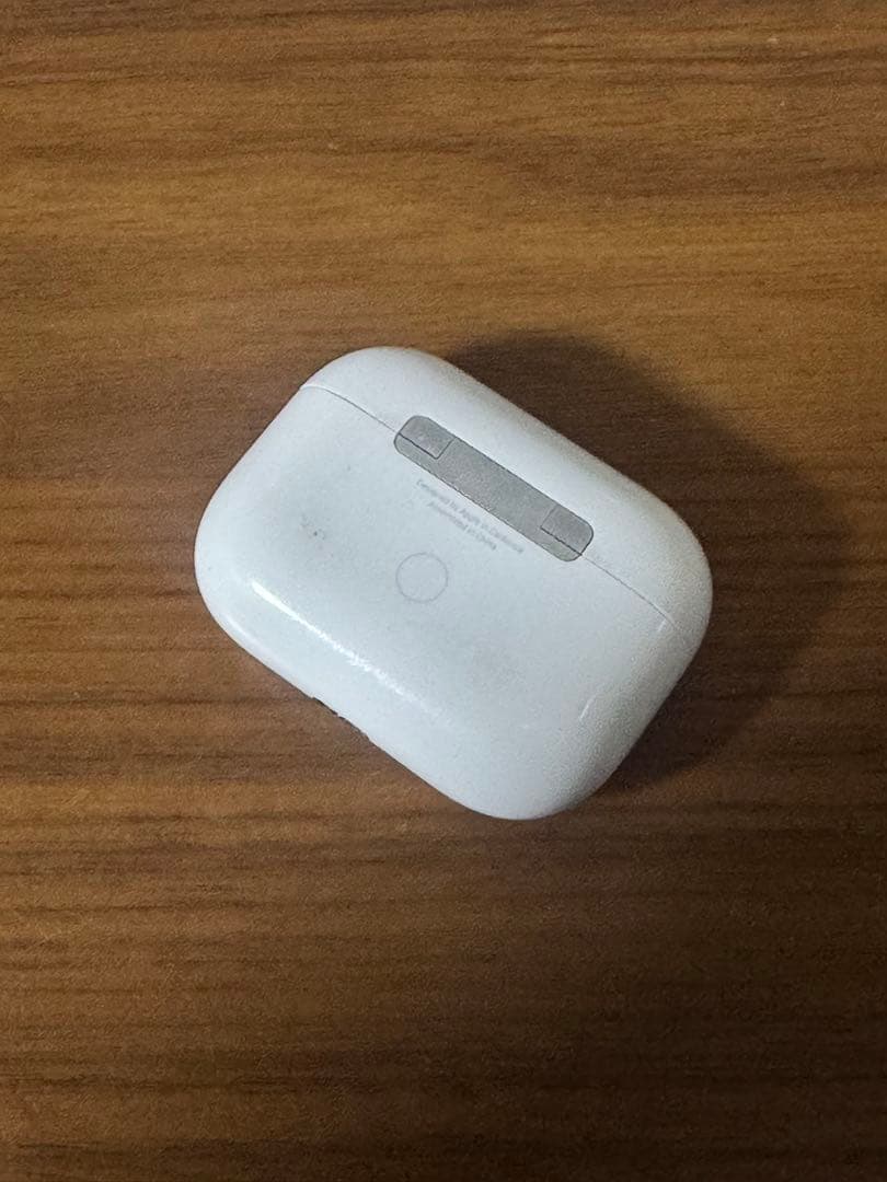 AirPods Pro2 本体 充電ケース付き　左耳故障　値下げ可能