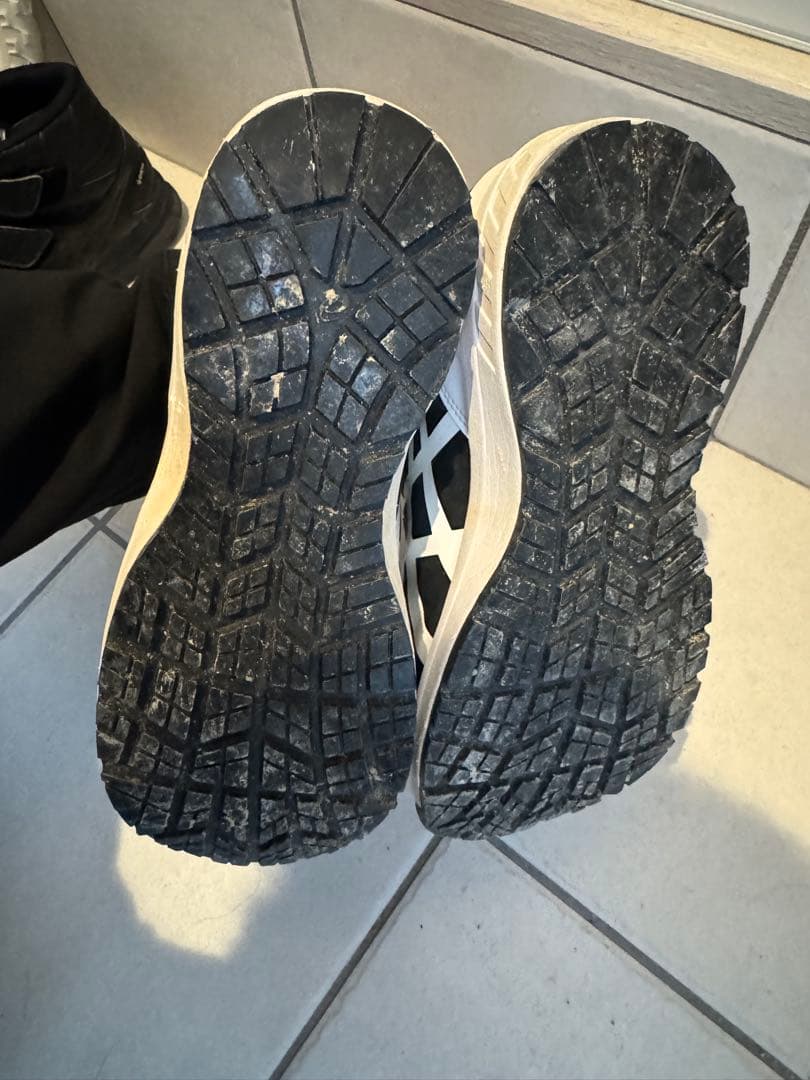 ASICS BOA 安全靴 ブラック/ホワイト