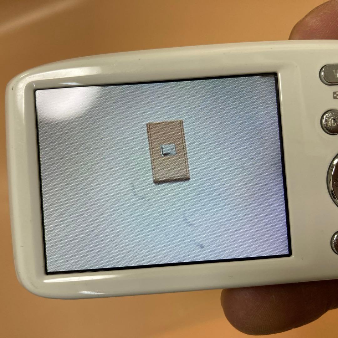 ◻︎SDカード付き パナソニックLUMIX DMC-S2 ホワイト色　デジカメ