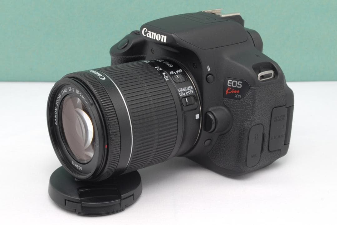 ☘️ショット数少✨️ Canon Kiss X7i 一眼レフカメラ 初心者 美品